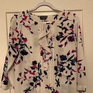 Blouse with 3/4 sleeves
